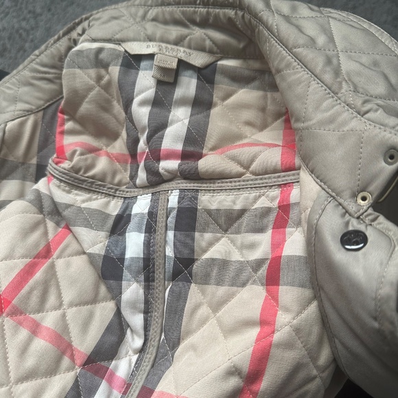 Burberry trench coat - Picture 5 of 5